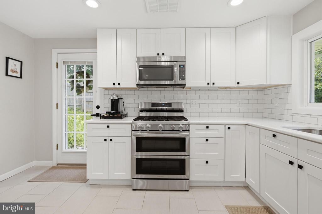 160 PAXON HOLLOW ROAD