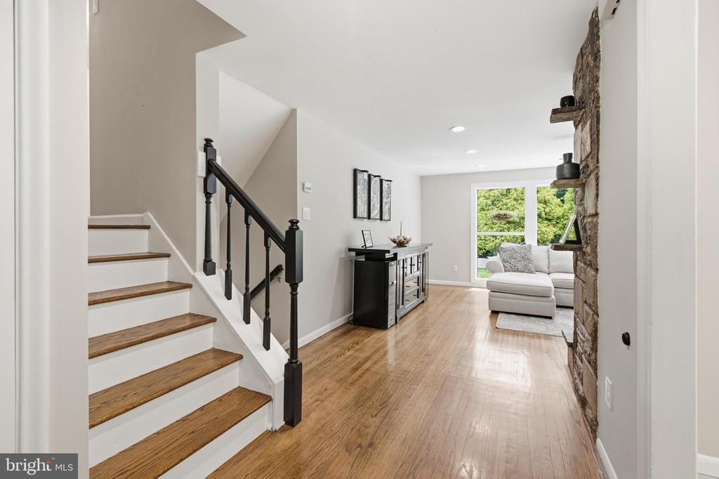 160 PAXON HOLLOW ROAD