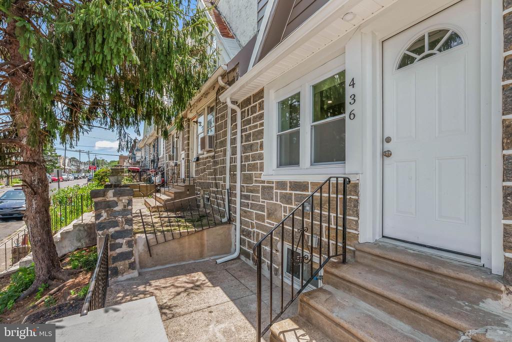 436 TIMBERLAKE ROAD