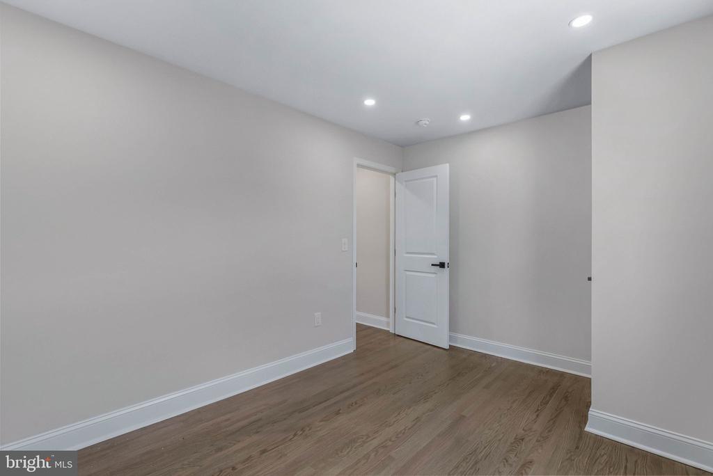 436 TIMBERLAKE ROAD