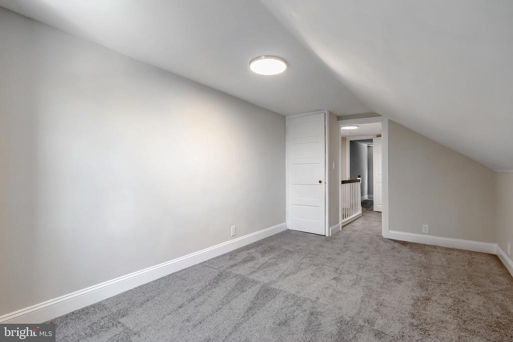 45 S BRIGHTON AVENUE