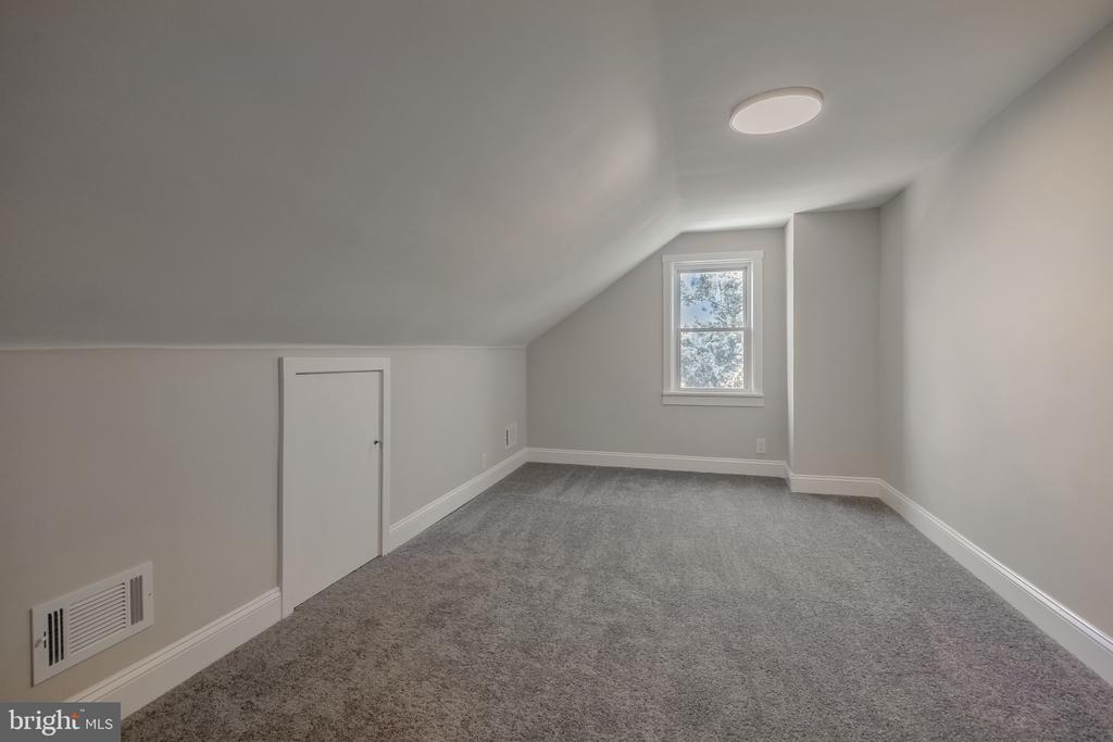 45 S BRIGHTON AVENUE