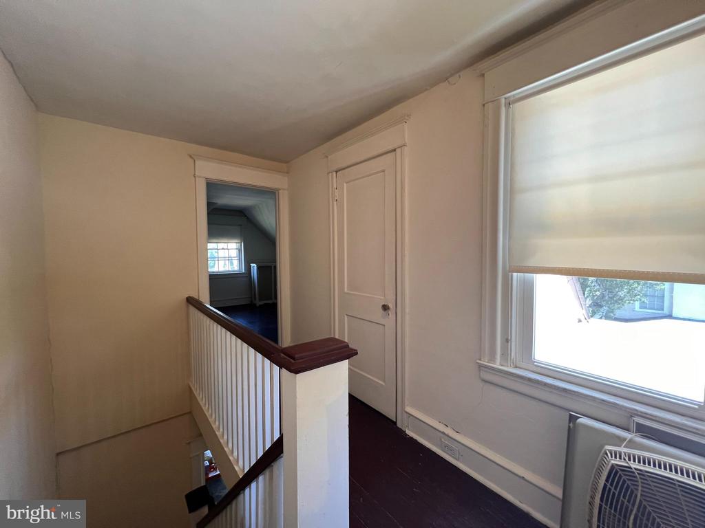 52 W ALBEMARLE AVENUE
