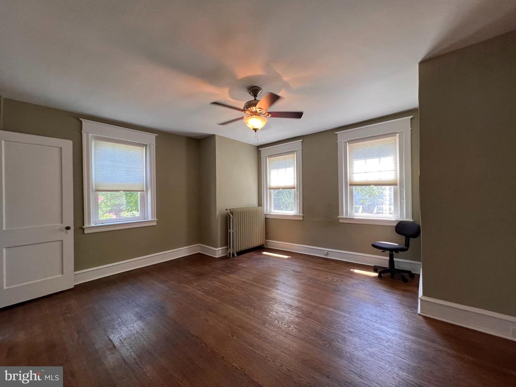 52 W ALBEMARLE AVENUE