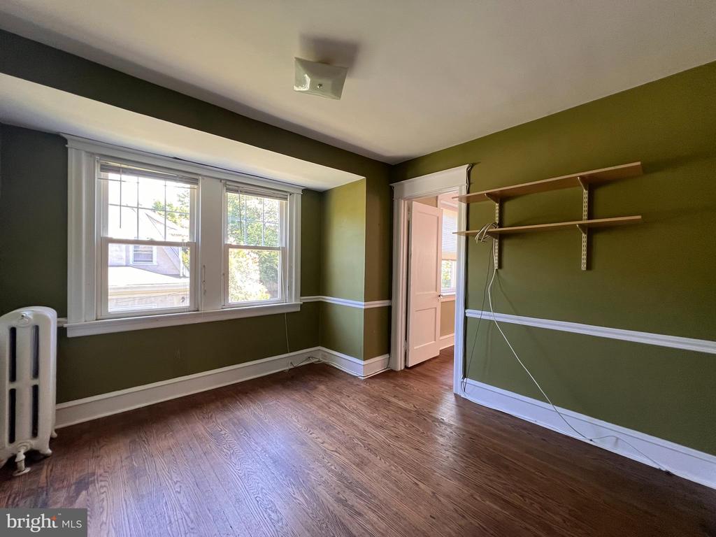 52 W ALBEMARLE AVENUE