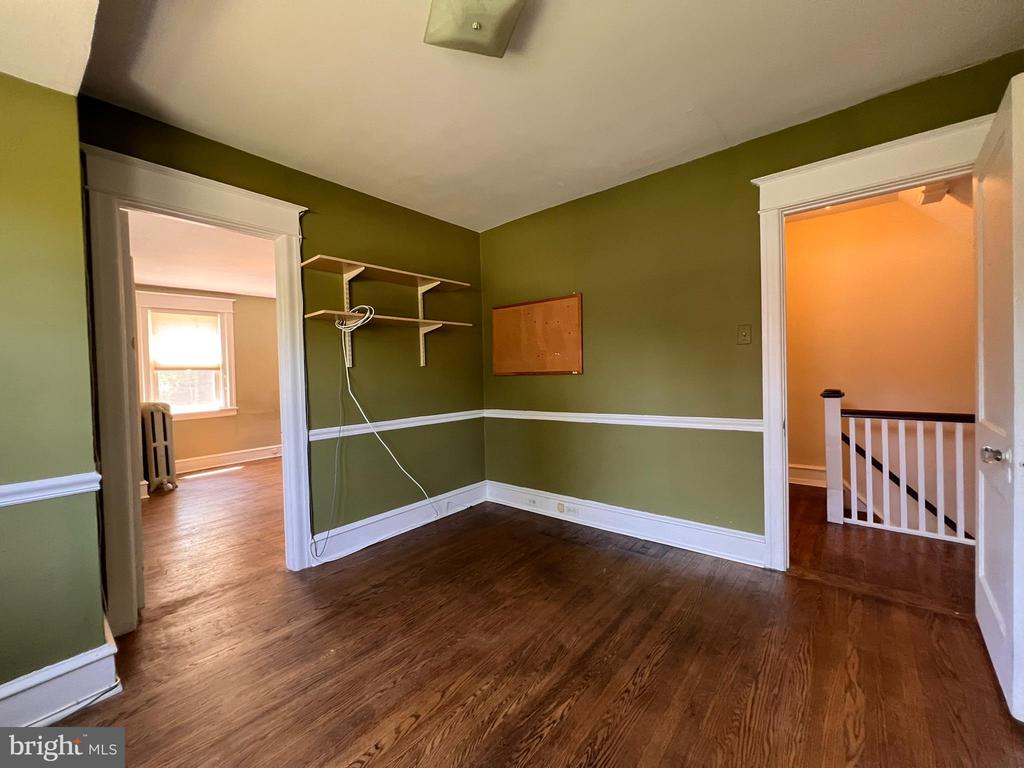 52 W ALBEMARLE AVENUE
