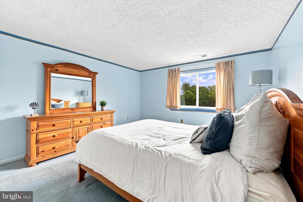 501 N PROVIDENCE ROAD Unit: 412