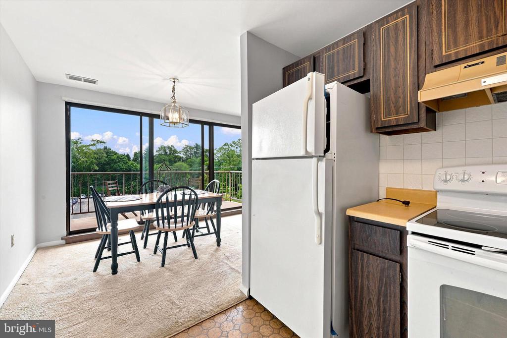 501 N PROVIDENCE ROAD Unit: 412