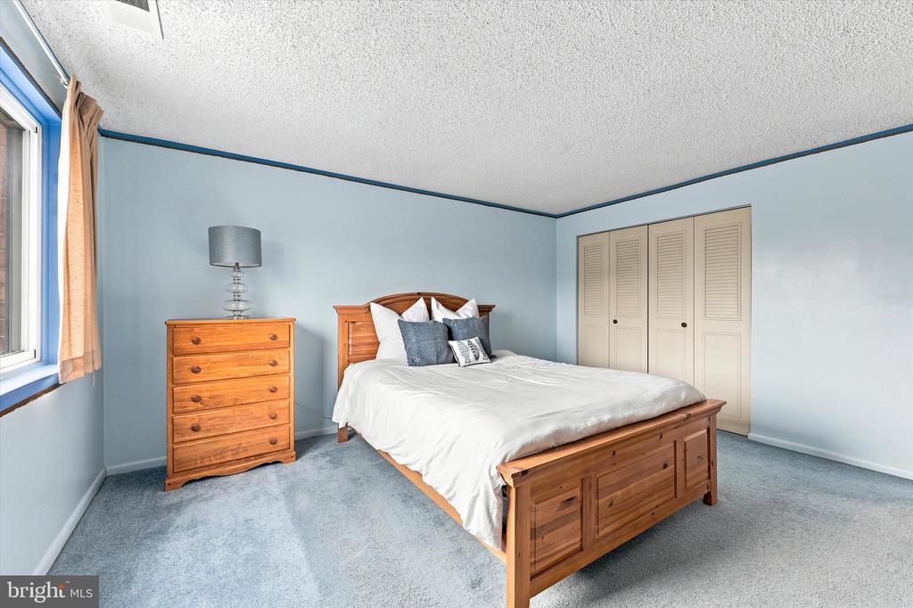 501 N PROVIDENCE ROAD Unit: 412