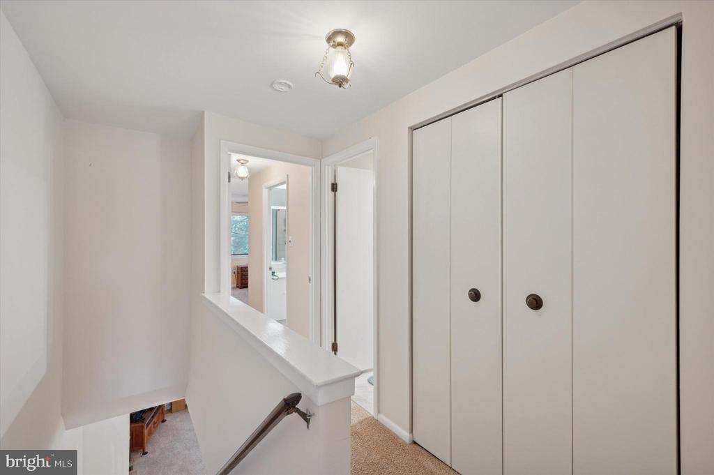 921 PUTNAM BOULEVARD Unit: 113