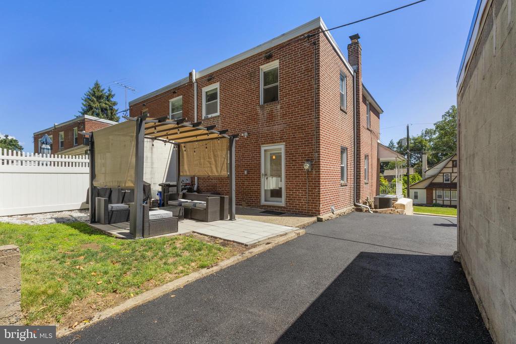 816 NAYLORS RUN ROAD