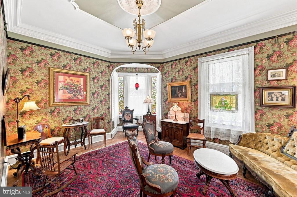 59 W GREENWOOD AVENUE