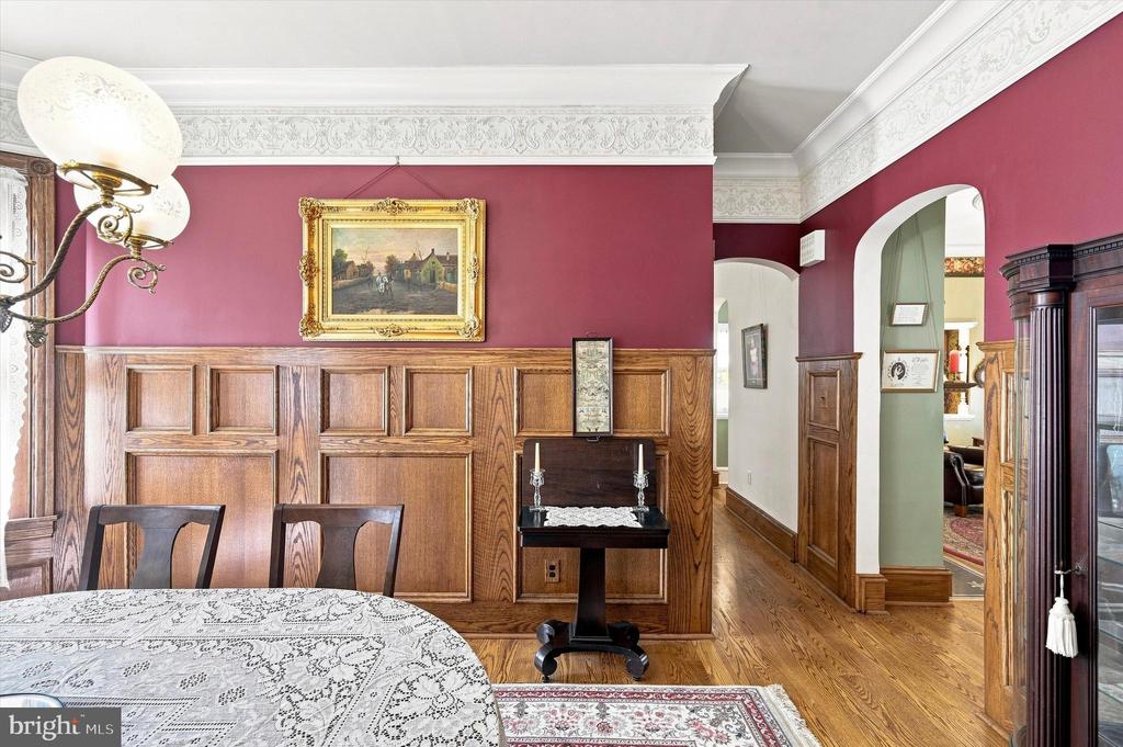 59 W GREENWOOD AVENUE