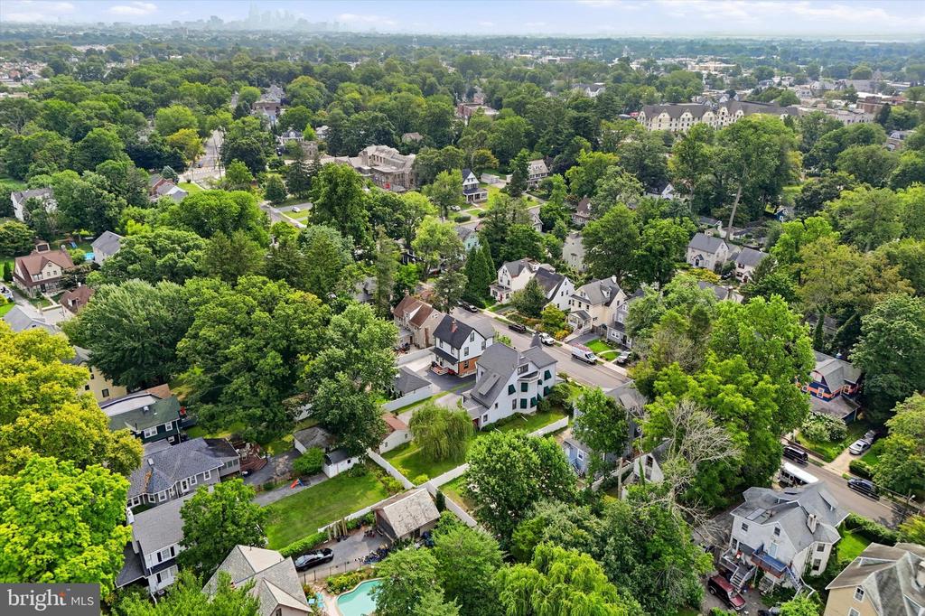 59 W GREENWOOD AVENUE