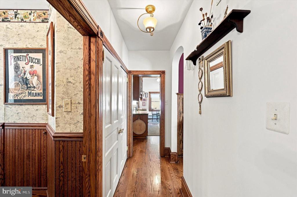 59 W GREENWOOD AVENUE