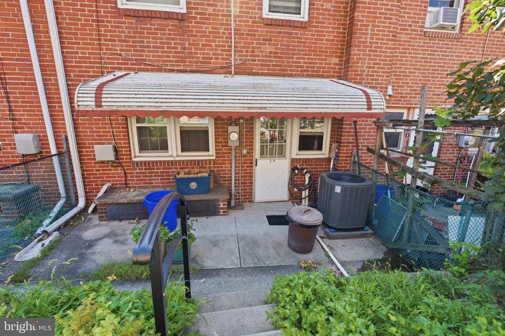 258 HAMPDEN ROAD