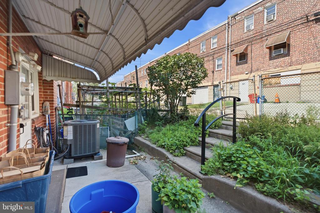 258 HAMPDEN ROAD