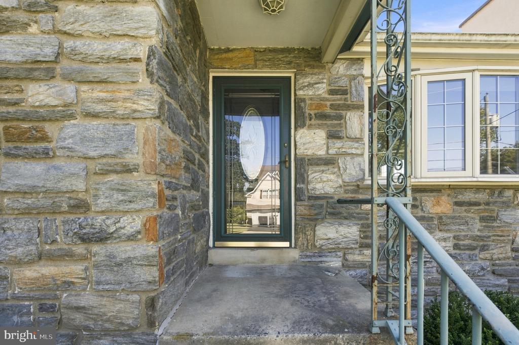 75 5TH AVENUE