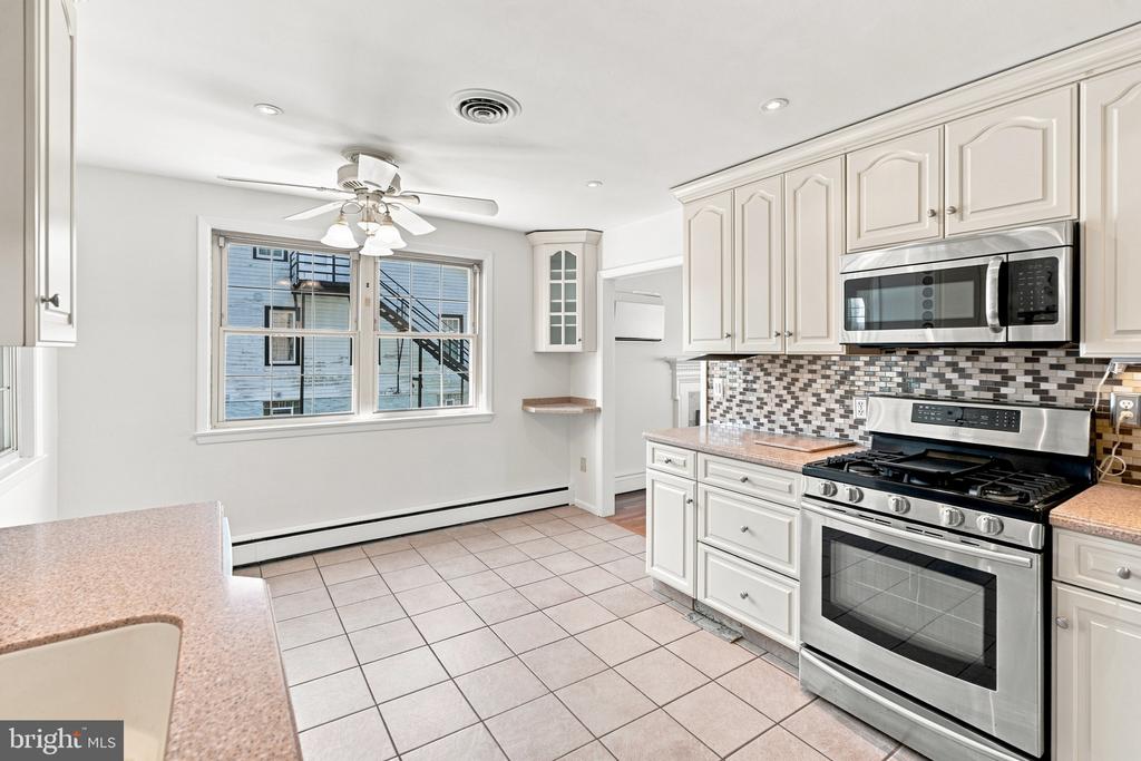 75 5TH AVENUE