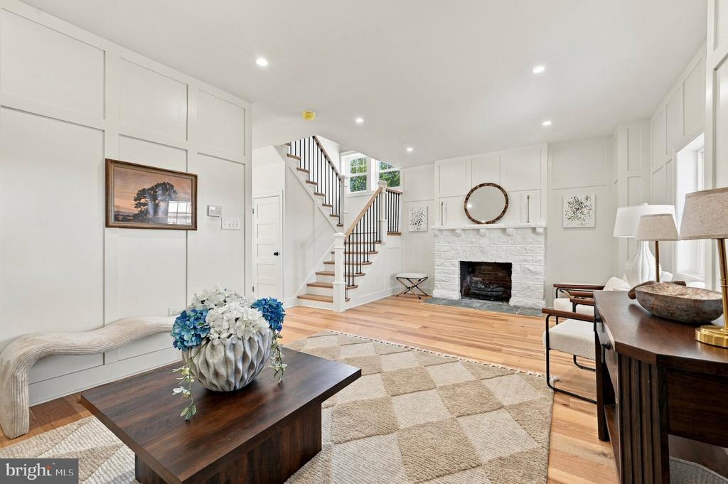 1216 DARBY ROAD