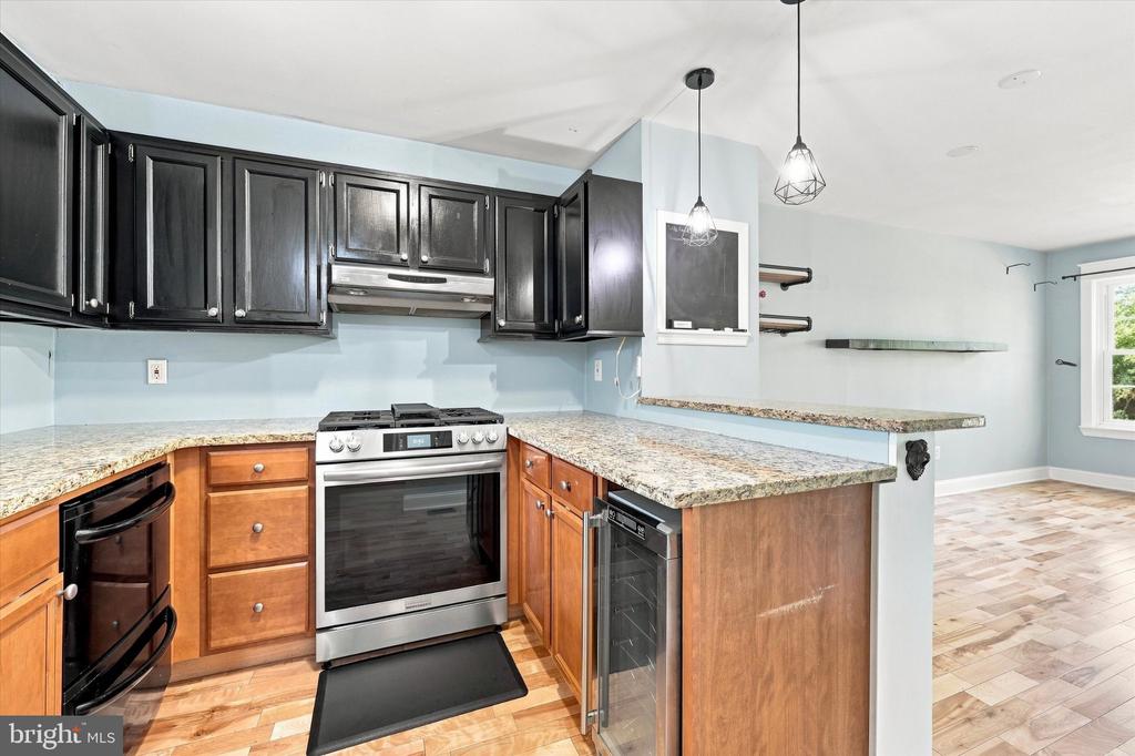 372 SCOLA ROAD