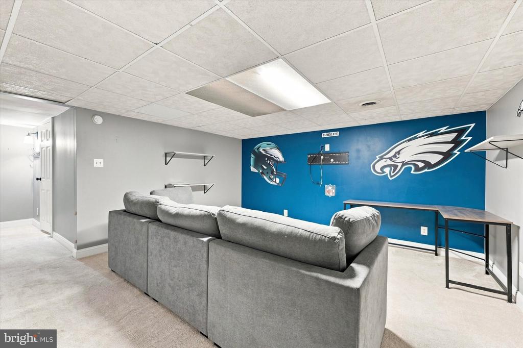 372 SCOLA ROAD