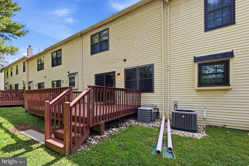 372 SCOLA ROAD