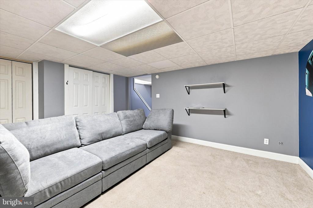 372 SCOLA ROAD