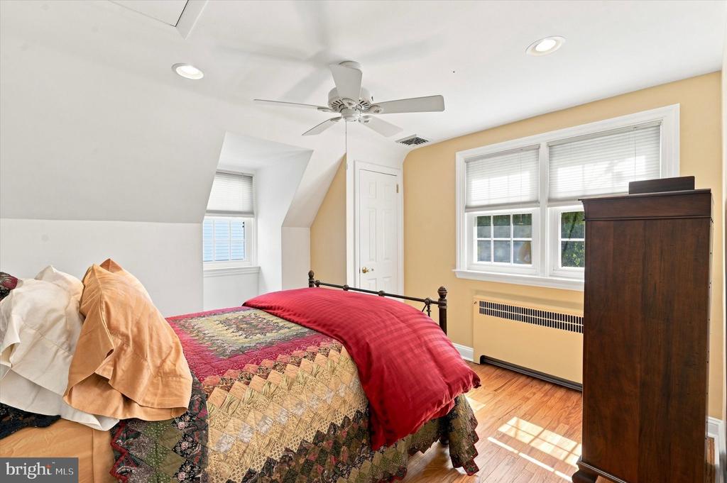 203 WALNUT HILL LANE