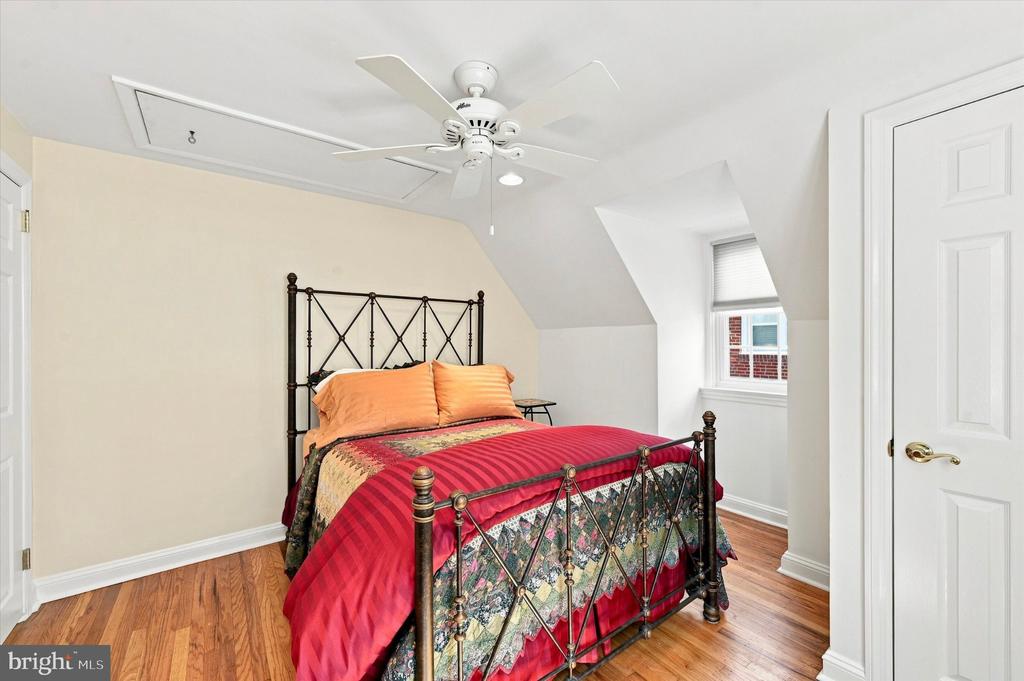 203 WALNUT HILL LANE