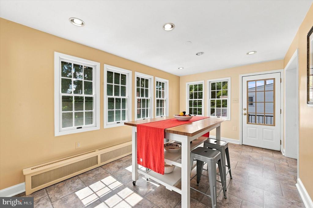 203 WALNUT HILL LANE