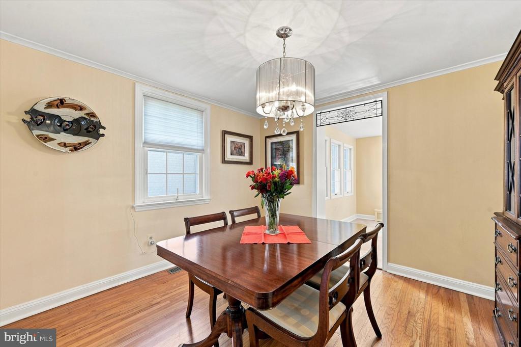 203 WALNUT HILL LANE