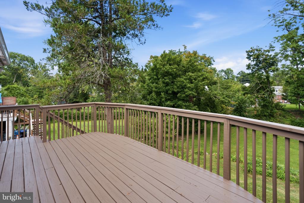 135 ROCKWOOD DRIVE
