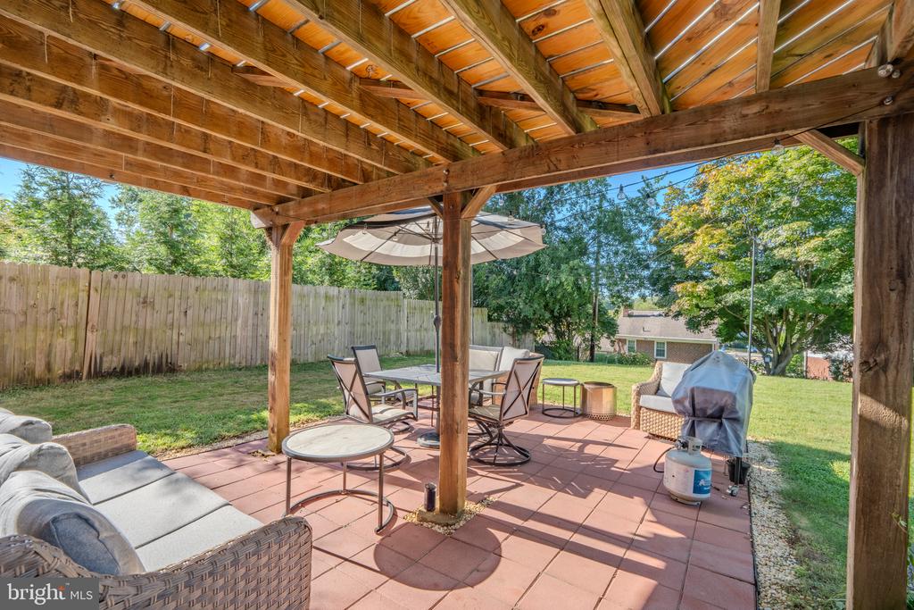 720 WISTERIA DRIVE