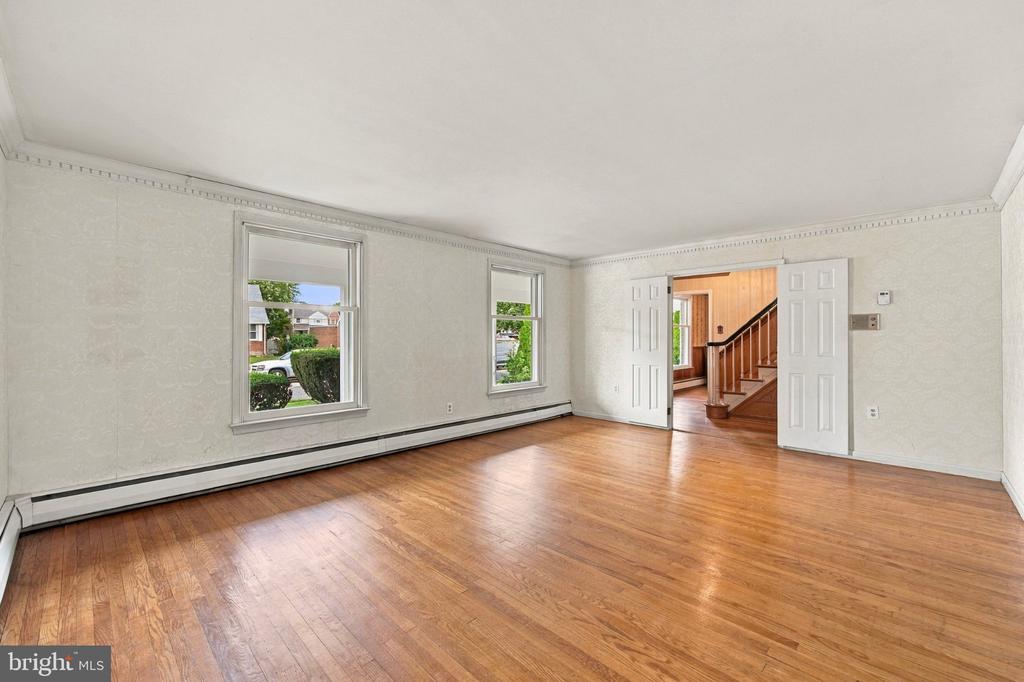 1411 DORCHESTER ROAD