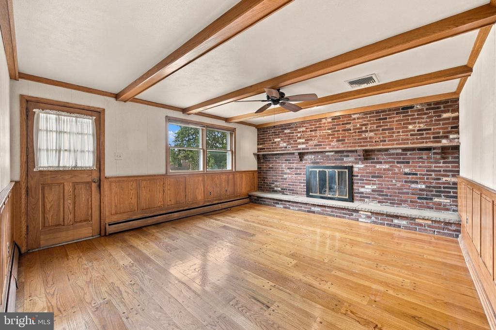 1411 DORCHESTER ROAD