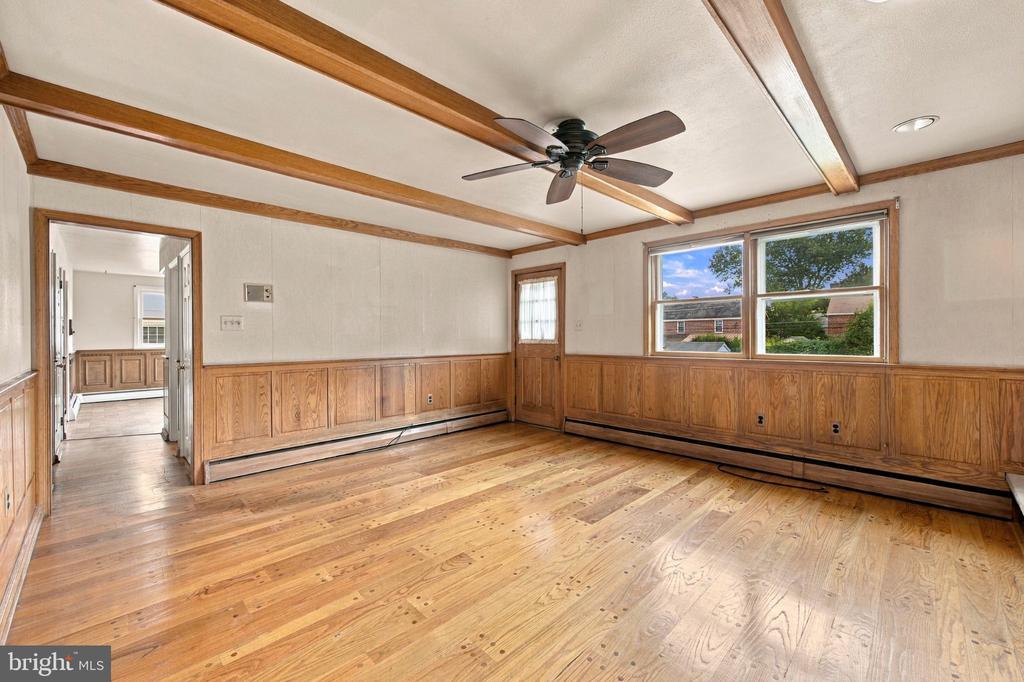 1411 DORCHESTER ROAD