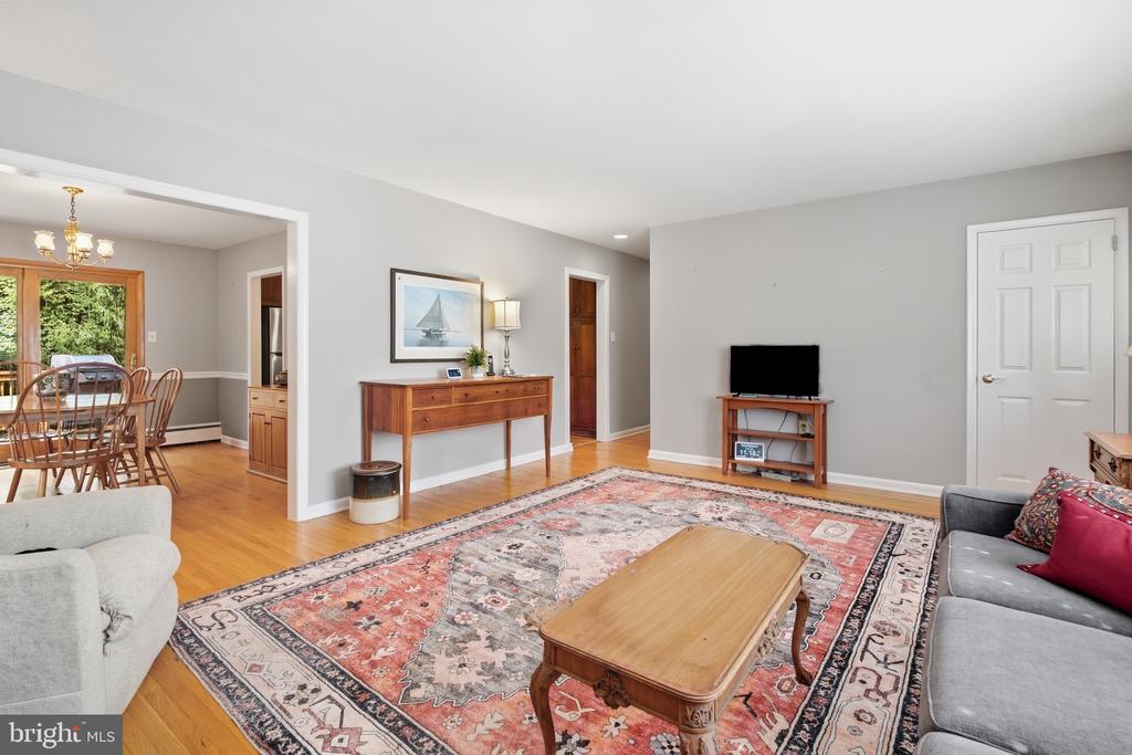 144 BROOKSIDE ROAD