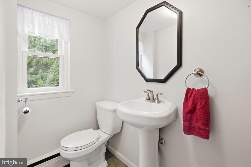 144 BROOKSIDE ROAD