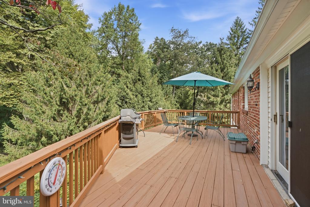 144 BROOKSIDE ROAD