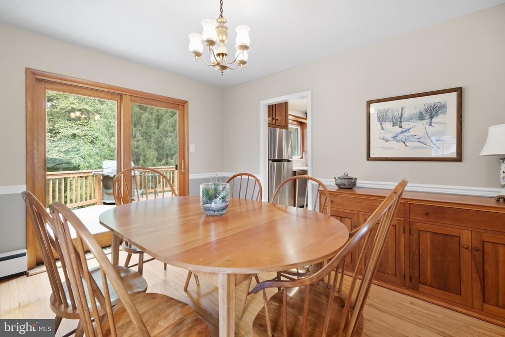 144 BROOKSIDE ROAD