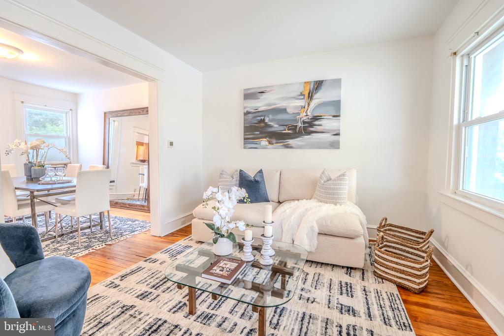 1429 LAWRENCE ROAD