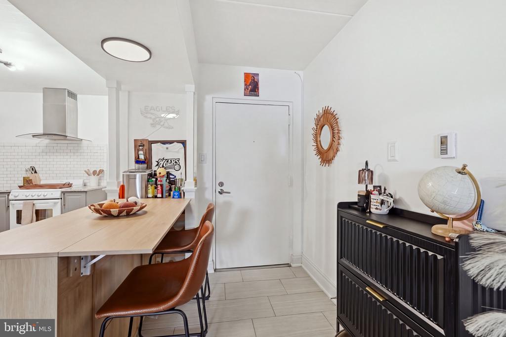 400 GLENDALE ROAD Unit: I-33