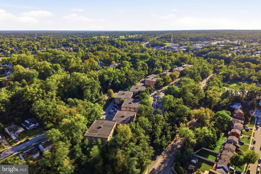 400 GLENDALE ROAD Unit: I-33