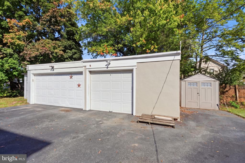 123 WILSON AVENUE