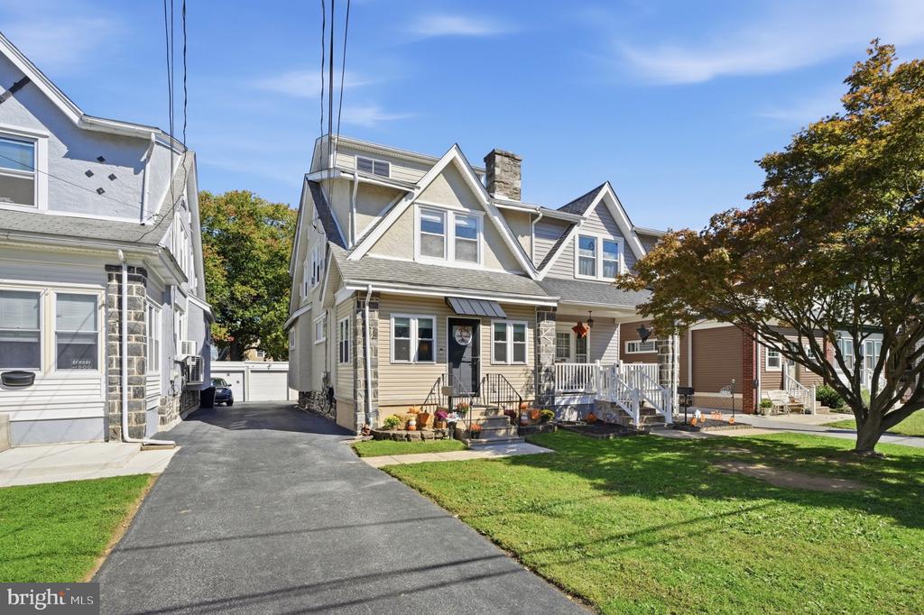 123 WILSON AVENUE