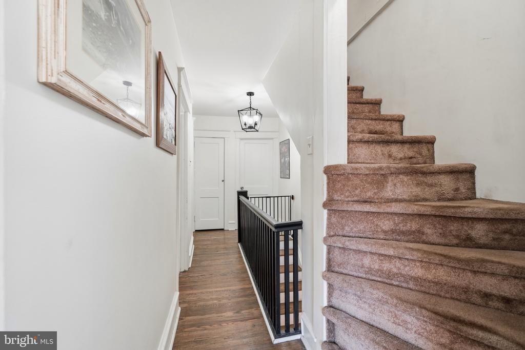 123 WILSON AVENUE