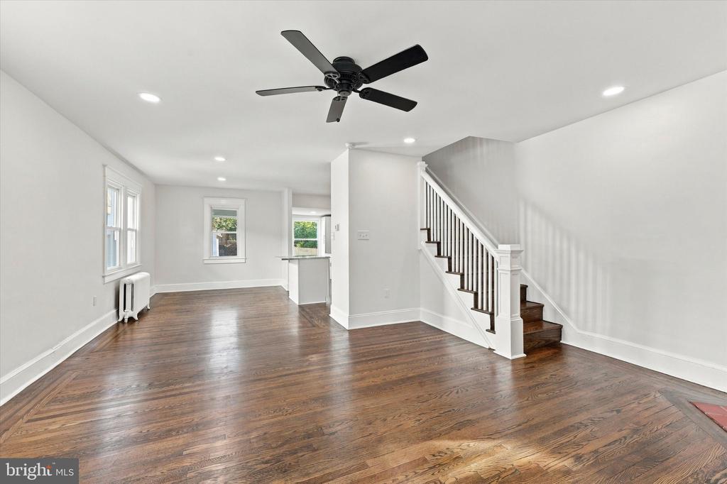 503 WOODLAND DRIVE