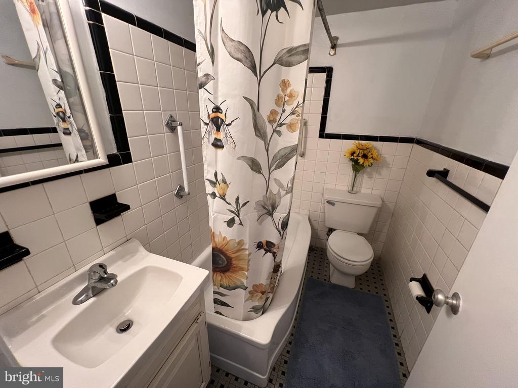 80 W BALTIMORE AVENUE Unit: C208