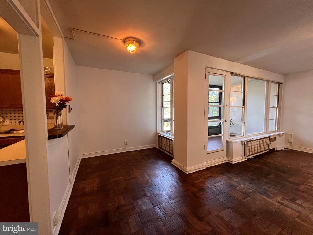 80 W BALTIMORE AVENUE Unit: C208